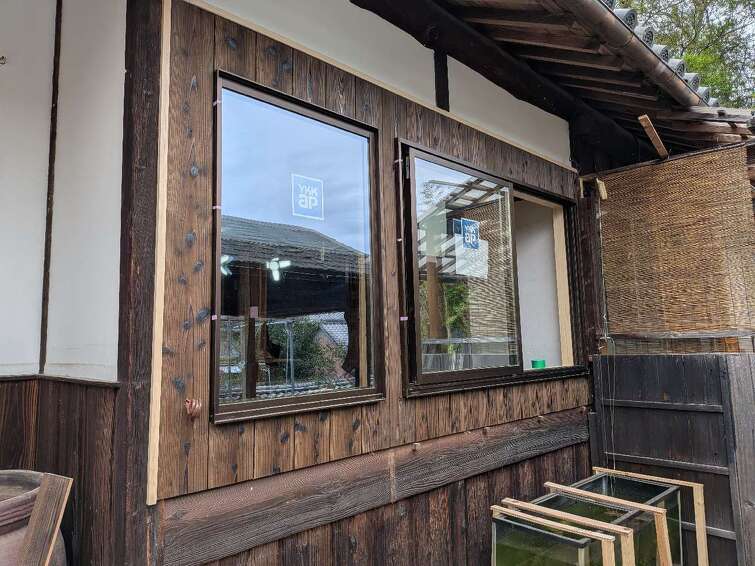 施工後の窓（外側）