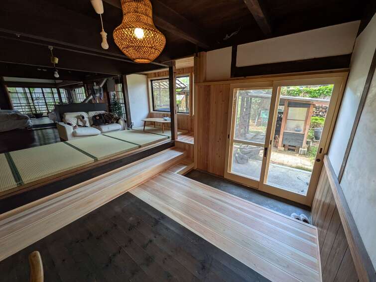 施工後　明るくなった玄関