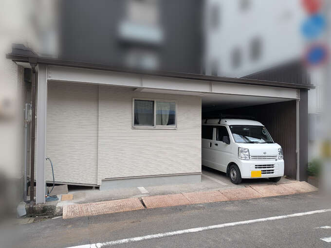 車庫スペースを活かした快適な寝室