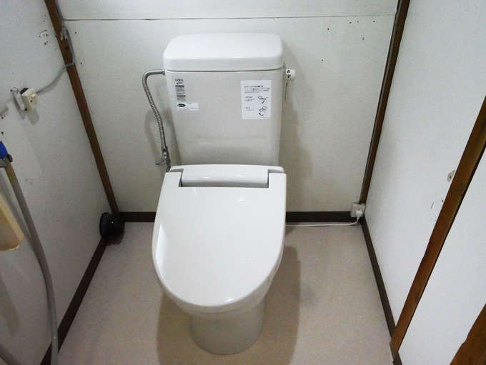 汲み取り和式トイレから、簡易水洗洋式トイレにリフォーム 施工例・費用のご紹介 岡山市密着型のリフォーム専門